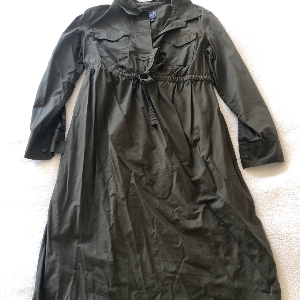 Bundle of Maternity Clothes